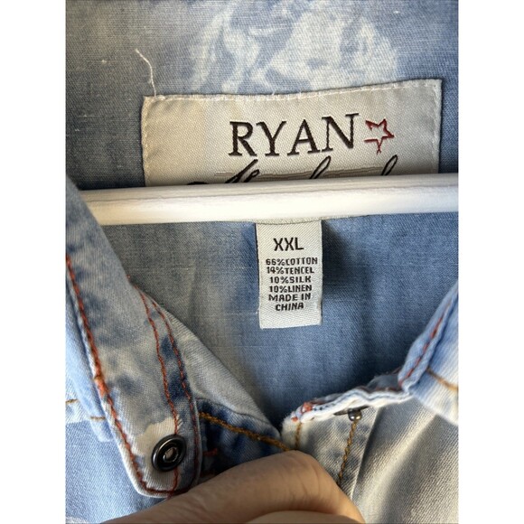 Ryan Michael Womens Light Denim Bucking Horse Print Snap Front Shirt XXL. Rare - Picture 4 of 11